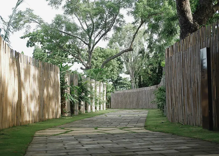 Apartment Mori & Coast At Mactan Newtown By Fox Homes